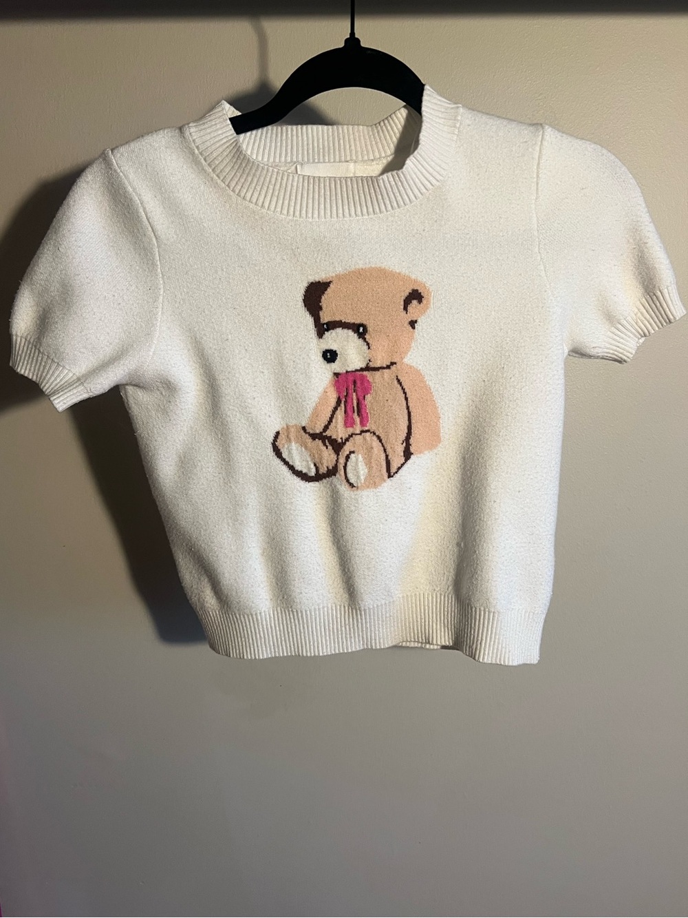 White Kids Short Sleeve Sweater Top with Teddy Motif